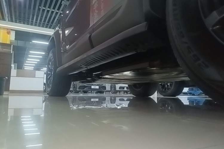 Used Formula Leopard 5 2025 TianShen Intelligent Driving Max Edition Left Side Sill