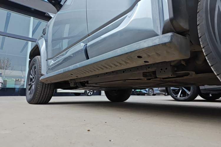 Used Formula Leopard 5 2025 TianShen Intelligent Driving Ultra Edition Left Side Sill