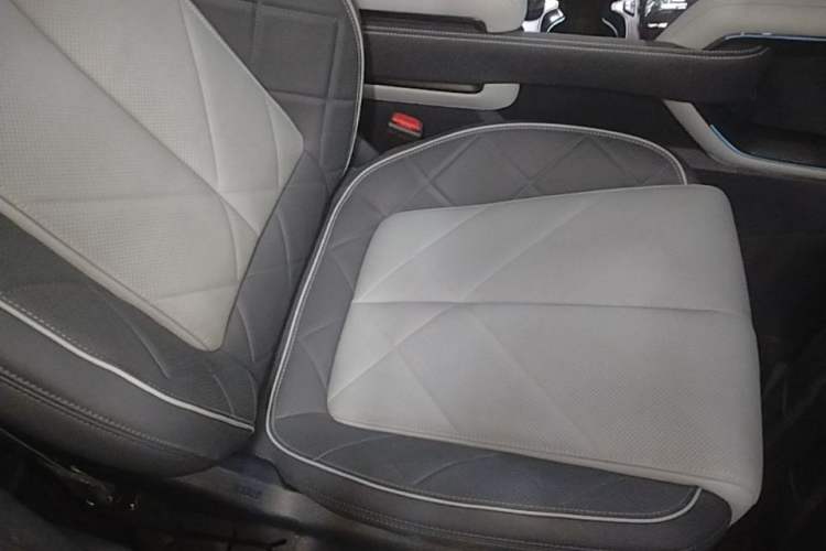 Used Formula Leopard 5 2025 TianShen Intelligent Driving Ultra Edition Right Front Seat
