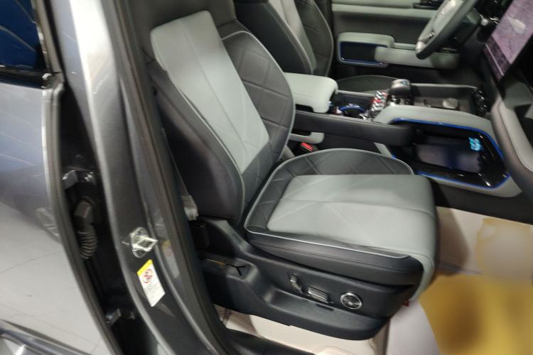 Used Formula Leopard 5 2025 TianShen Intelligent Driving Ultra Edition Right Front Seat