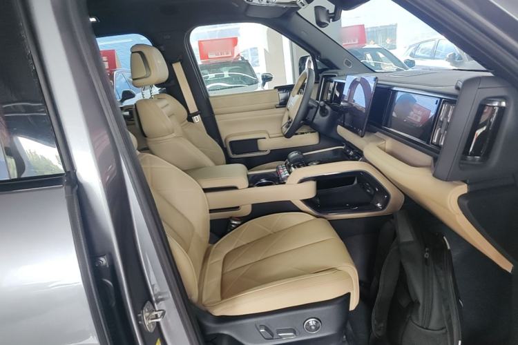 Used Formula Leopard 5 2025 TianShen Intelligent Driving Ultra Edition Right Front Seat