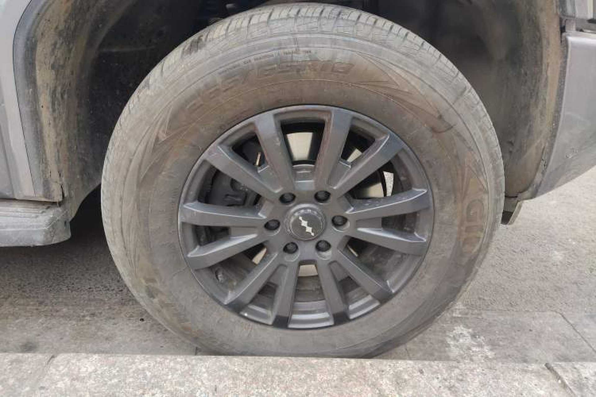 Used Formula Leopard 5 2025 TianShen Intelligent Driving Max Edition Right Front Wheel Hub