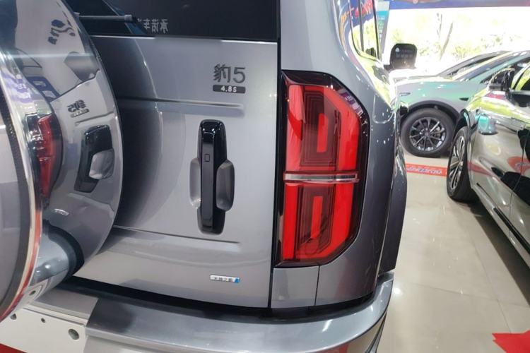 Used Formula Leopard 5 2025 TianShen Intelligent Driving Max Edition Right Rear Taillight