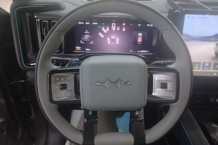 Used Formula Leopard 5 2025 TianShen Intelligent Driving Ultra Edition Steering Wheel
