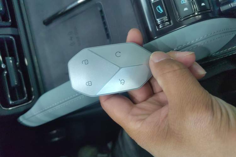 Used Formula Leopard 5 2025 TianShen Intelligent Driving Ultra Edition Vehicle Key