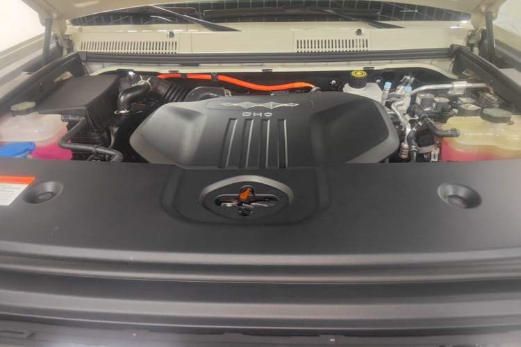 Used Formula Leopard 5 2025 TianShen Intelligent Driving Ultra Edition Engine Bay