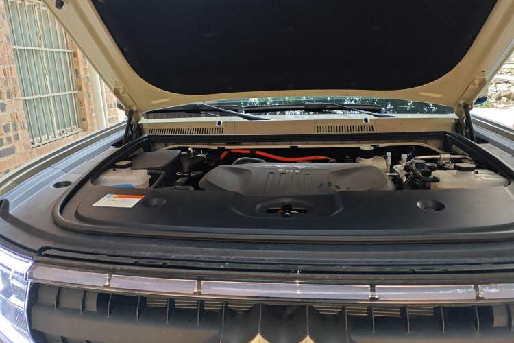 Used Formula Leopard 5 2025 TianShen Intelligent Driving Ultra Edition Engine Bay Right