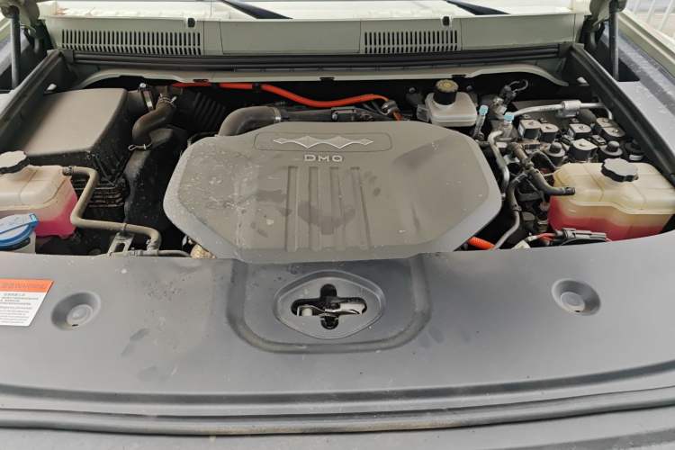 Used Formula Leopard 5 2025 TianShen Intelligent Driving Ultra Edition Engine Bay