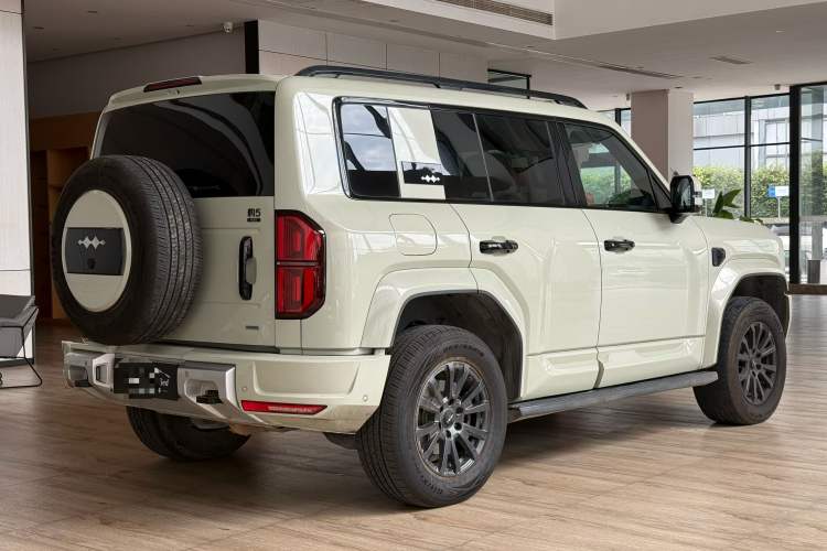 Used Formula Leopard 5 2025 TianShen Intelligent Driving Ultra Edition Exterior 4