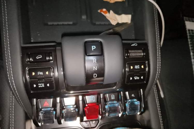 Used Formula Leopard 5 2025 TianShen Intelligent Driving Ultra Edition Gear Lever