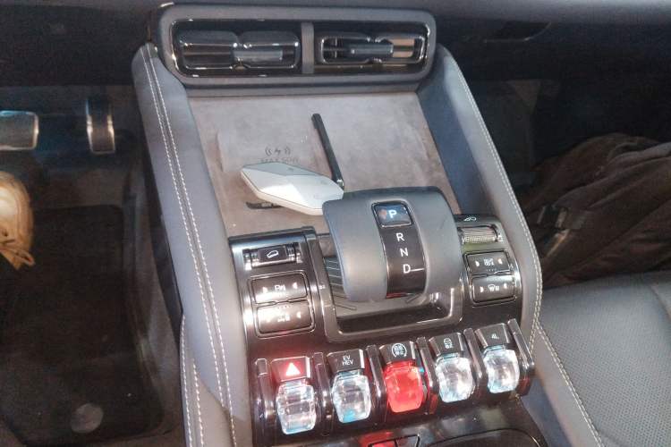 Used Formula Leopard 5 2025 TianShen Intelligent Driving Ultra Edition Gear Lever