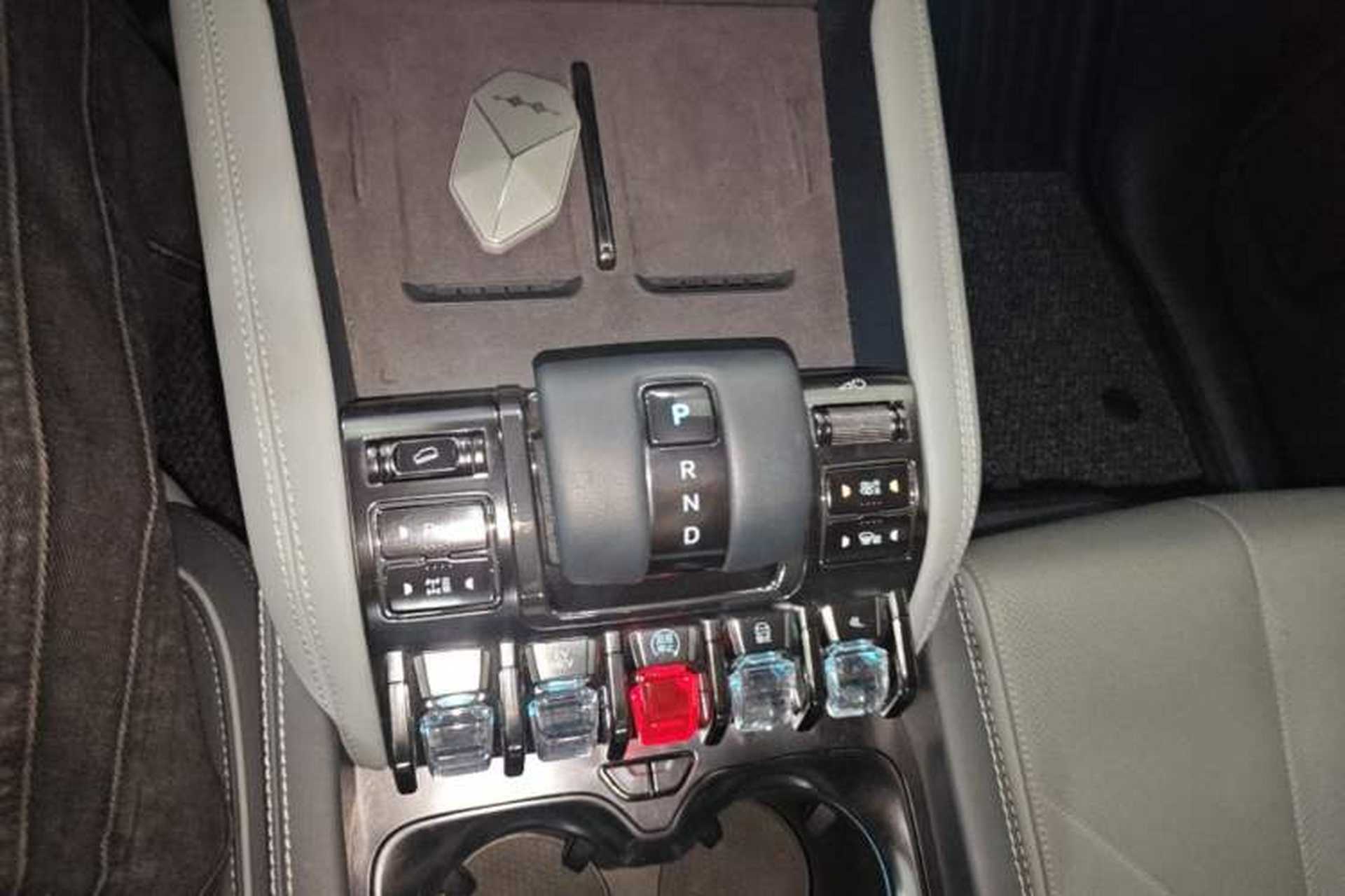Used Formula Leopard 5 2025 TianShen Intelligent Driving Ultra Edition Gear Lever