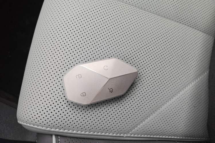 Used Formula Leopard 5 2025 TianShen Intelligent Driving Ultra Edition Interior 1