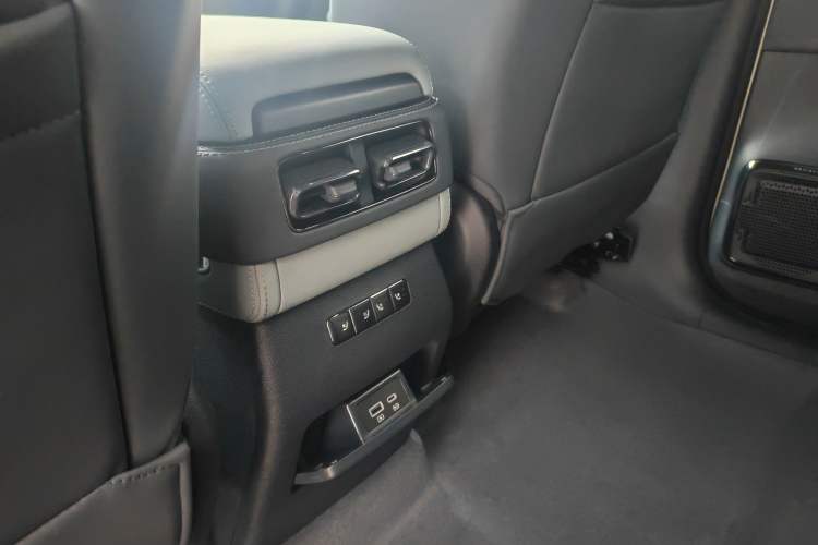 Used Formula Leopard 5 2025 TianShen Intelligent Driving Ultra Edition Interior 10