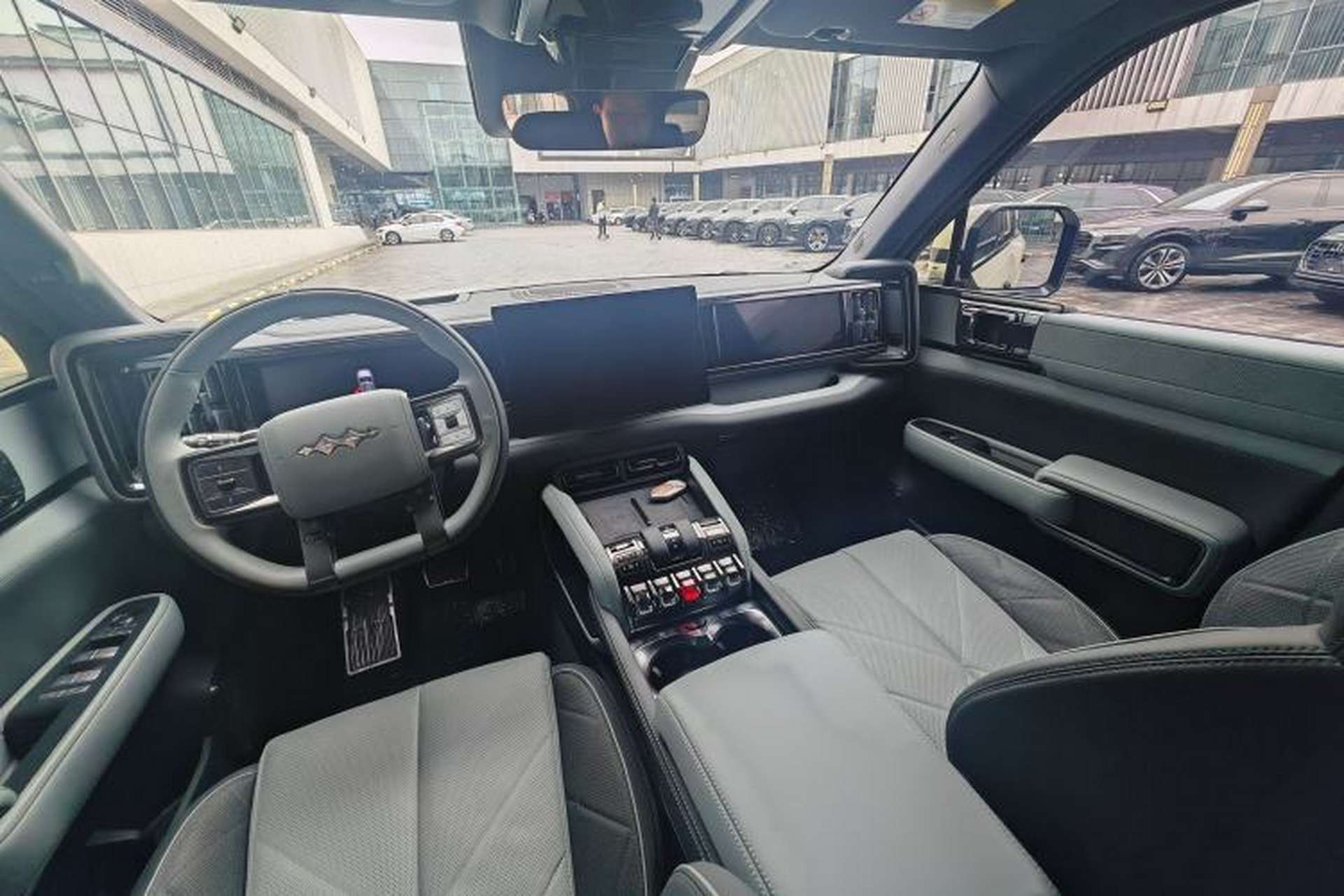 Used Formula Leopard 5 2025 TianShen Intelligent Driving Ultra Edition Interior 2