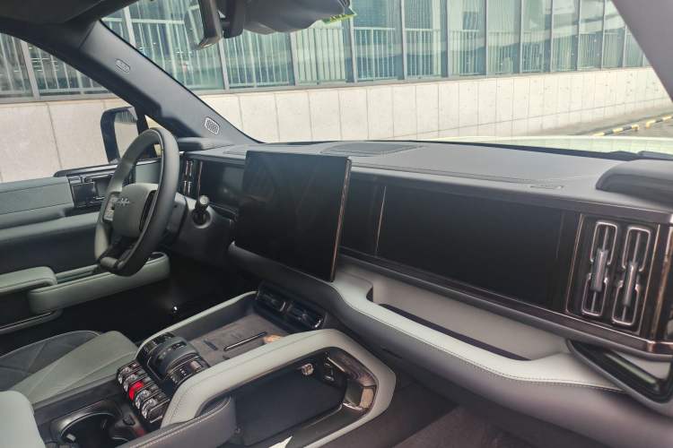 Used Formula Leopard 5 2025 TianShen Intelligent Driving Ultra Edition Interior 6