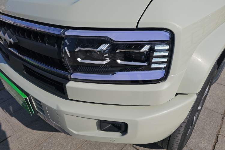 Used Formula Leopard 5 2025 TianShen Intelligent Driving Ultra Edition Left Front Headlight