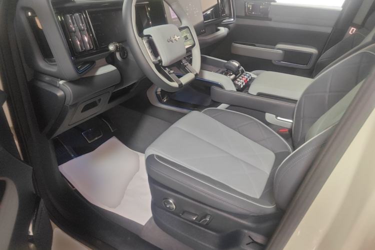 Used Formula Leopard 5 2025 TianShen Intelligent Driving Ultra Edition Left Front Seat