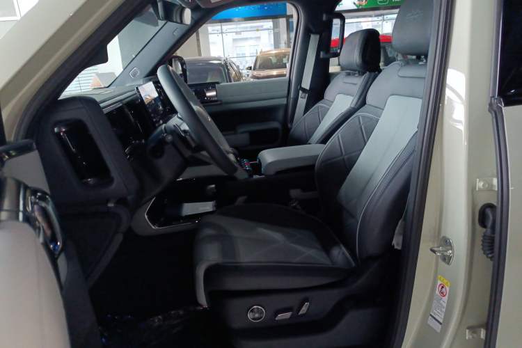 Used Formula Leopard 5 2025 TianShen Intelligent Driving Ultra Edition Left Front Seat