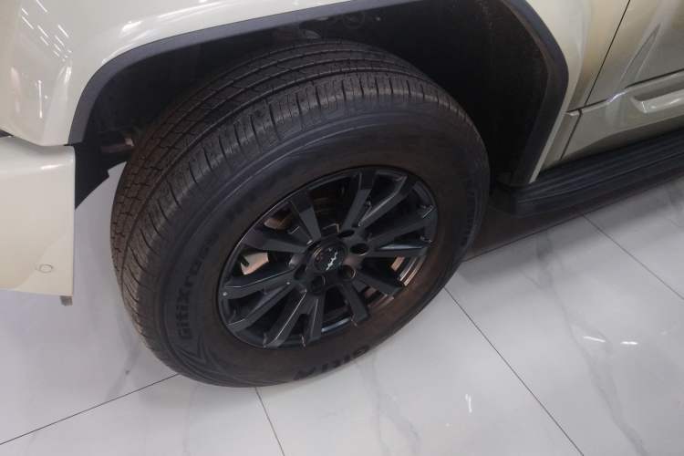 Used Formula Leopard 5 2025 TianShen Intelligent Driving Ultra Edition Left Front Wheel Hub