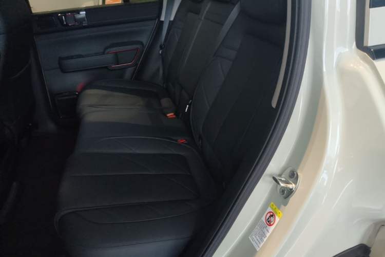 Used Formula Leopard 5 2025 Cloud Ride Laser-based Kunpeng Intelligent Driving Edition Left Rear Seat
