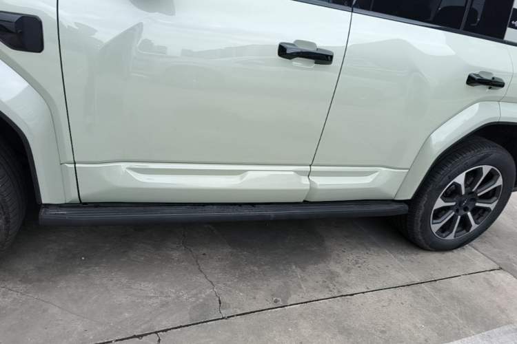 Used Formula Leopard 5 2025 TianShen Intelligent Driving Ultra Edition Left Side Sill