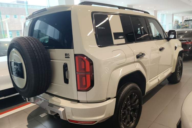 Used Formula Leopard 5 2025 Cloud Ride Laser-based Kunpeng Intelligent Driving Edition Rear Right 45 Deg