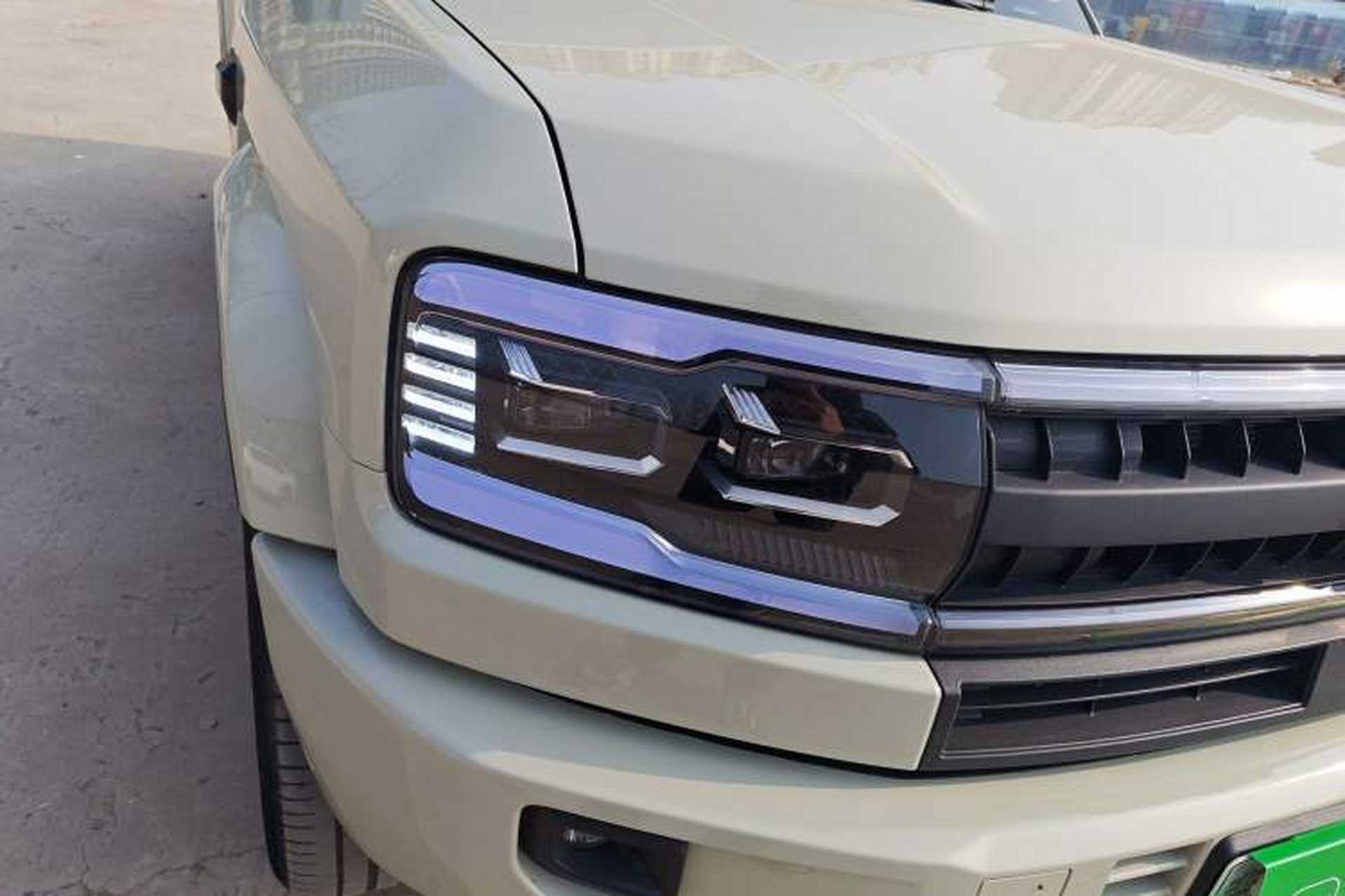 Used Formula Leopard 5 2025 TianShen Intelligent Driving Ultra Edition Right Front Headlight