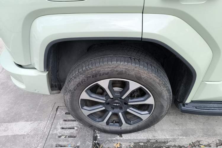 Used Formula Leopard 5 2025 TianShen Intelligent Driving Ultra Edition Right Rear Wheel Hub