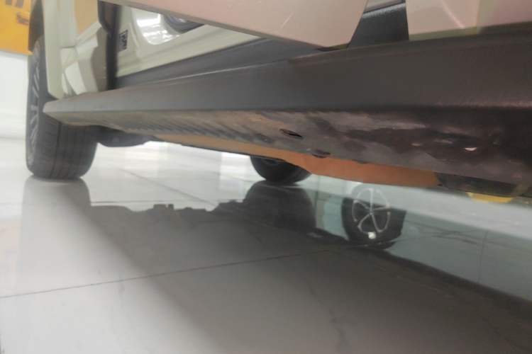 Used Formula Leopard 5 2025 TianShen Intelligent Driving Ultra Edition Right Side Sill