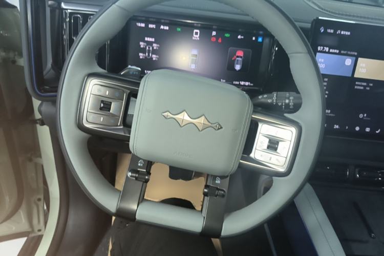 Used Formula Leopard 5 2025 TianShen Intelligent Driving Ultra Edition Steering Wheel