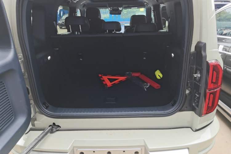 Used Formula Leopard 5 2025 TianShen Intelligent Driving Ultra Edition Trunk