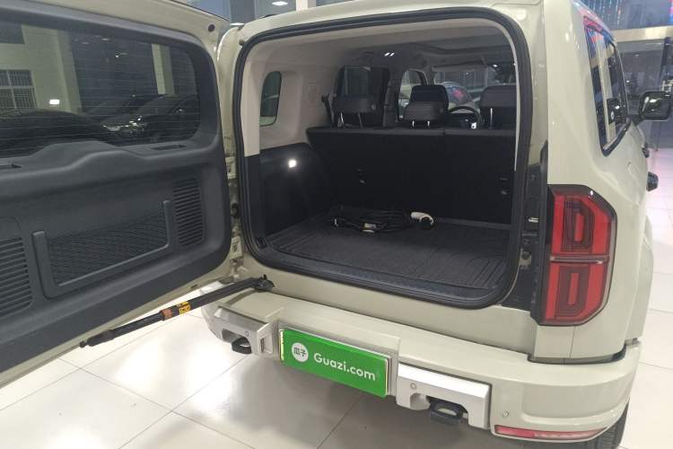 Used Formula Leopard 5 2025 TianShen Intelligent Driving Ultra Edition Trunk