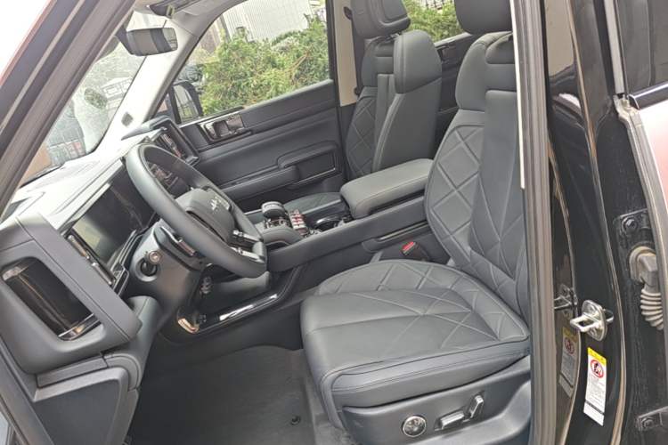 Used Formula Leopard 5 2025 TianShen Intelligent Driving Ultra Edition Left Front Seat