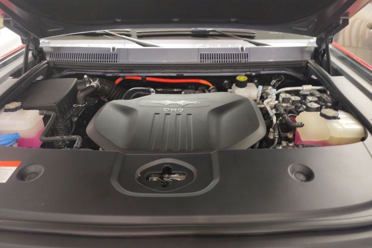 Used Formula Leopard 5 2025 TianShen Intelligent Driving Ultra Edition Engine Bay