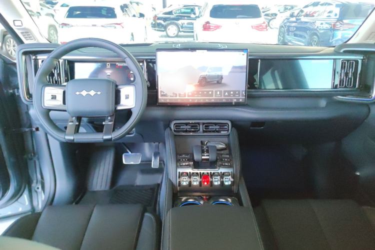 Used Formula Leopard 5 2025 TianShen Intelligent Driving Ultra Edition Center Console