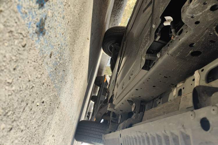 Used Formula Leopard 5 2025 TianShen Intelligent Driving Ultra Edition Chassis Front Left