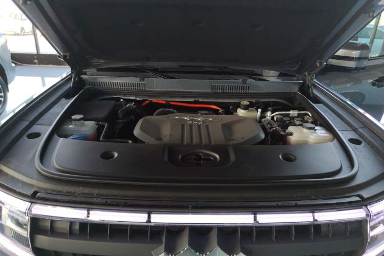 Used Formula Leopard 5 2025 TianShen Intelligent Driving Ultra Edition Engine Bay