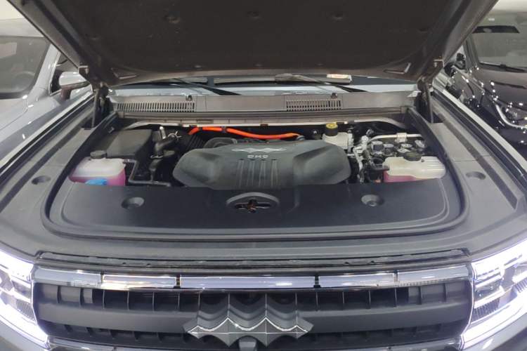 Used Formula Leopard 5 2025 TianShen Intelligent Driving Ultra Edition Engine Bay