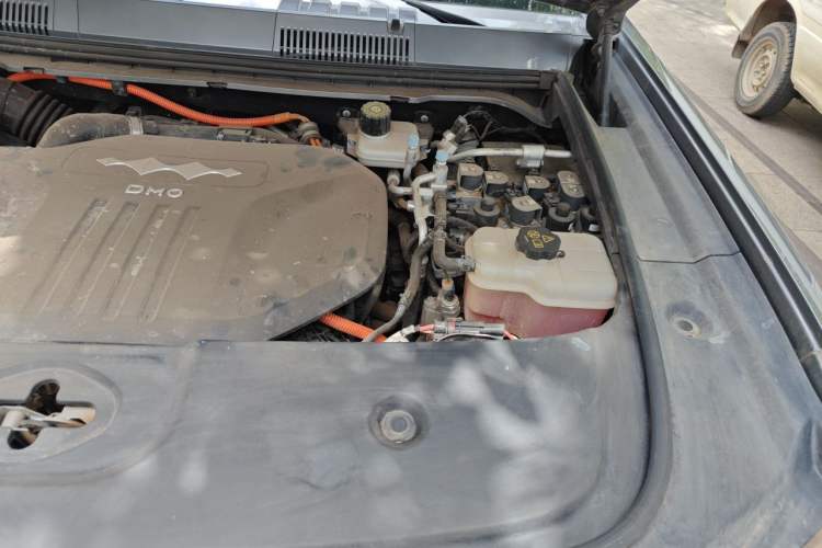 Used Formula Leopard 5 2025 TianShen Intelligent Driving Max Edition Engine Bay Left
