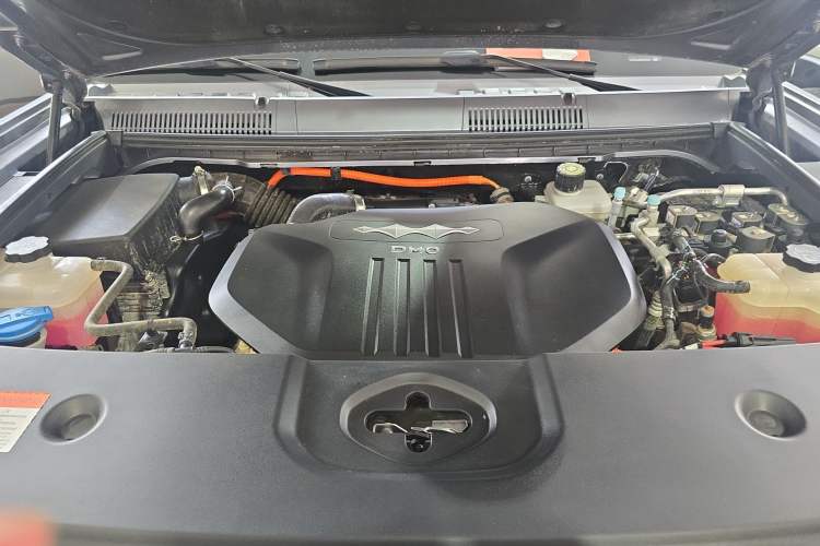Used Formula Leopard 5 2025 TianShen Intelligent Driving Ultra Edition Engine Bay