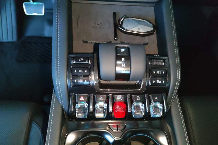 Used Formula Leopard 5 2025 TianShen Intelligent Driving Ultra Edition Gear Lever