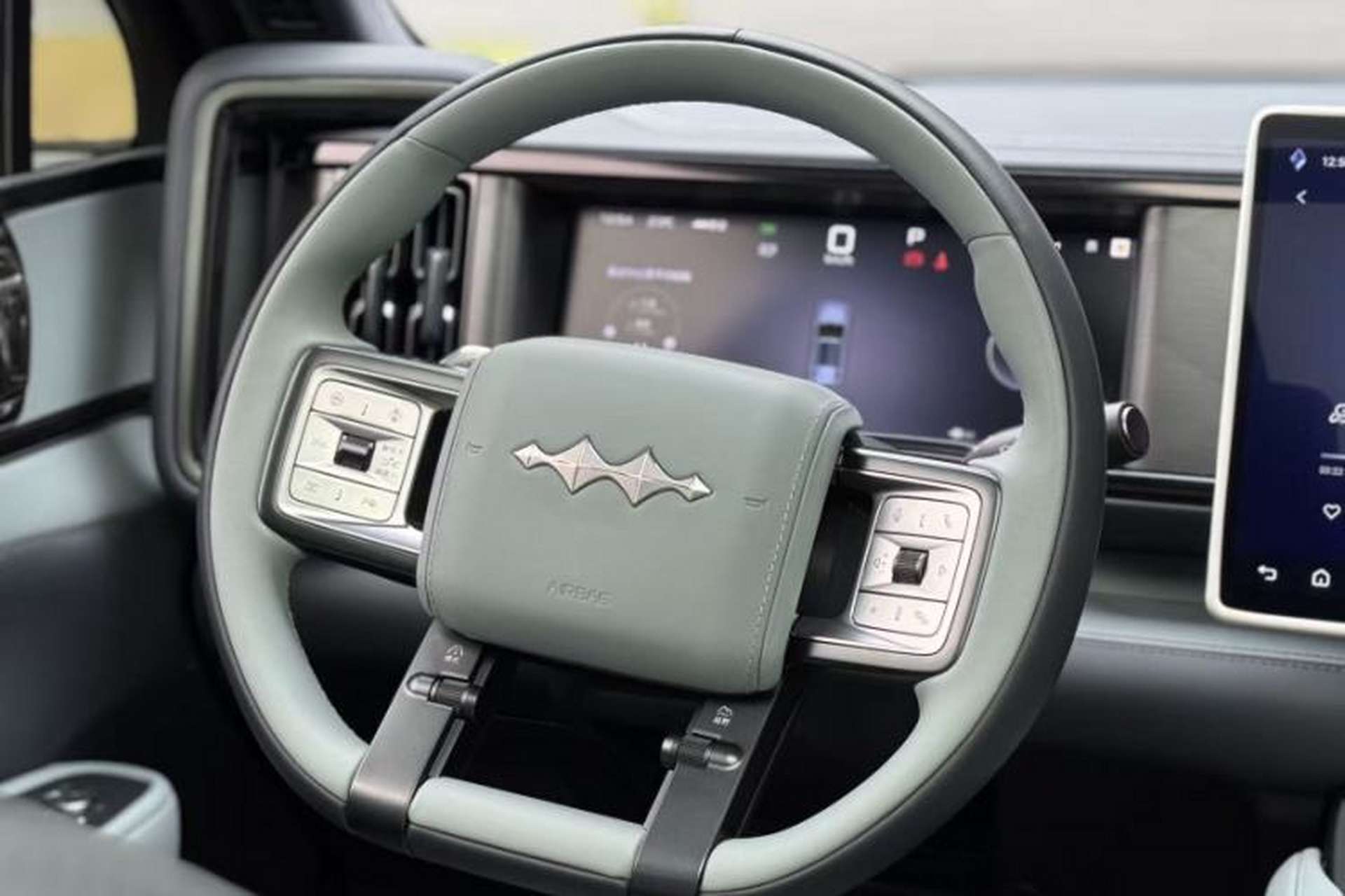 Used Formula Leopard 5 2025 TianShen Intelligent Driving Max Edition Interior 2