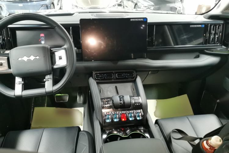 Used Formula Leopard 5 2025 TianShen Intelligent Driving Ultra Edition Interior 2