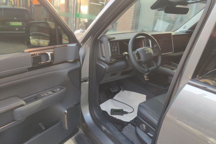 Used Formula Leopard 5 2025 TianShen Intelligent Driving Max Edition Interior 3