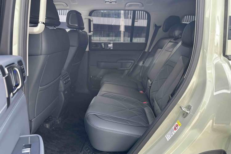 Used Formula Leopard 5 2025 TianShen Intelligent Driving Ultra Edition Interior 5