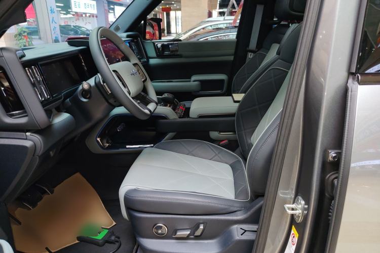 Used Formula Leopard 5 2025 TianShen Intelligent Driving Ultra Edition Left Front Seat