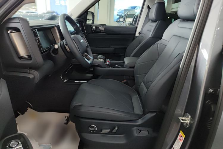 Used Formula Leopard 5 2025 TianShen Intelligent Driving Max Edition Left Front Seat