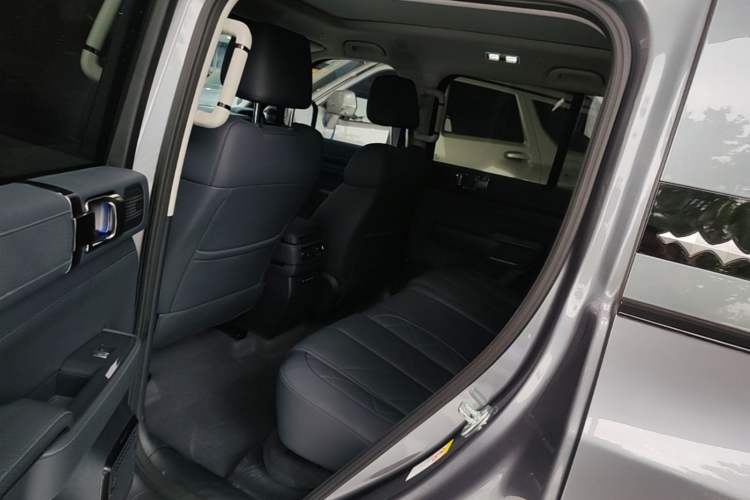Used Formula Leopard 5 2025 TianShen Intelligent Driving Max Edition Left Rear Seat