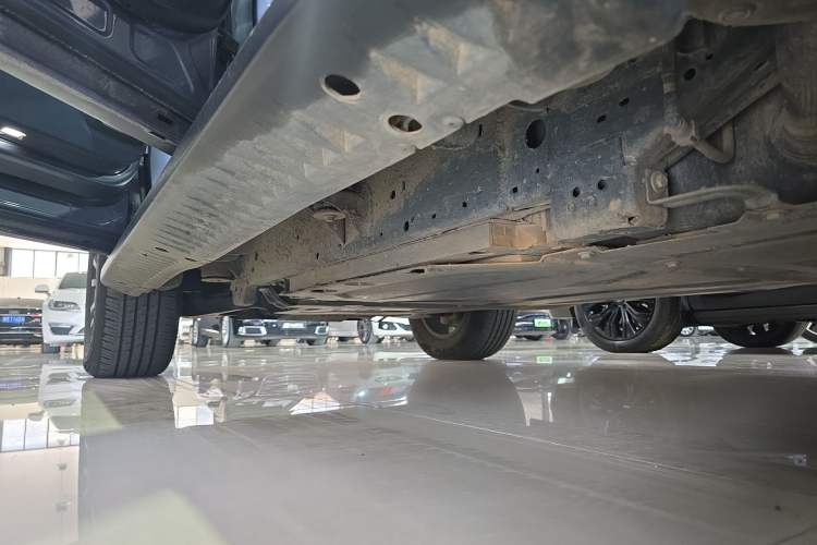 Used Formula Leopard 5 2025 TianShen Intelligent Driving Ultra Edition Left Side Sill